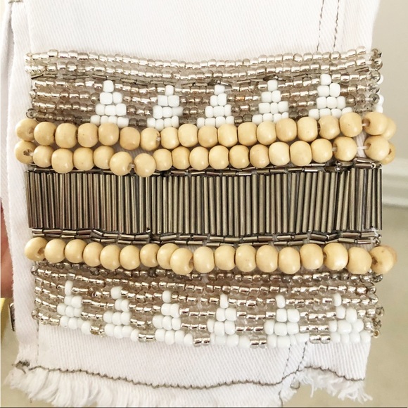 Luxe Moda Frayed Hem Embellished Jeans White Sz 4 - Picture 3 of 11